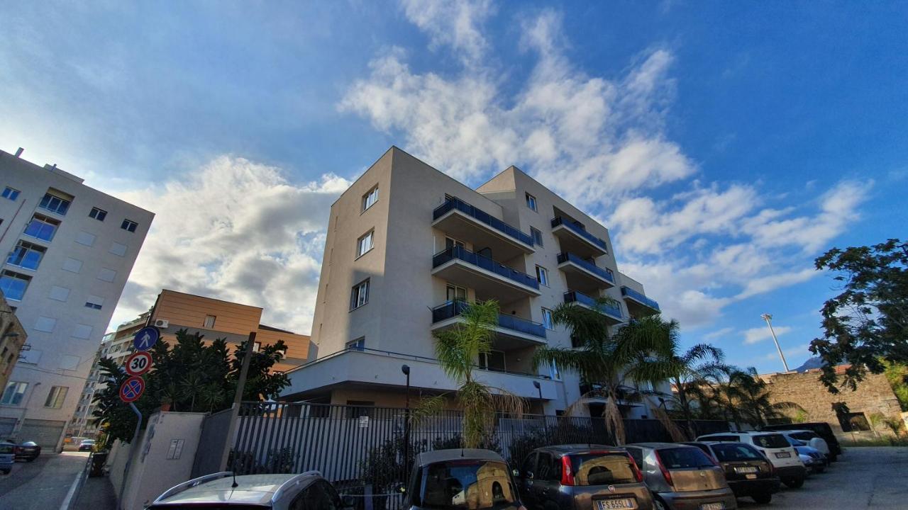 Location10 Alojamento de Acomodação e Pequeno-almoço 3*